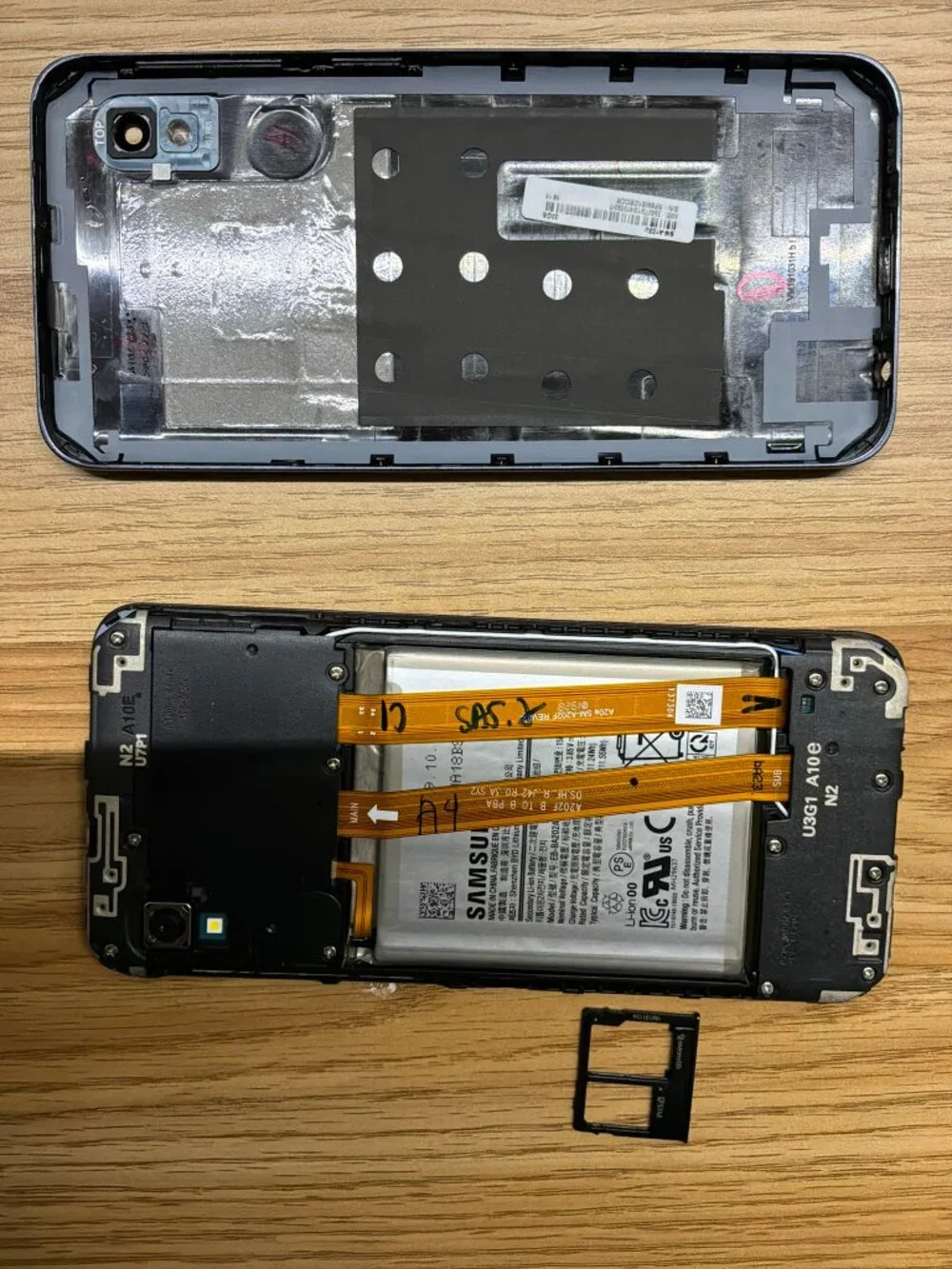 Samsung Galaxy A10e SM-A102U Black Smartphone For Parts or Repair Read